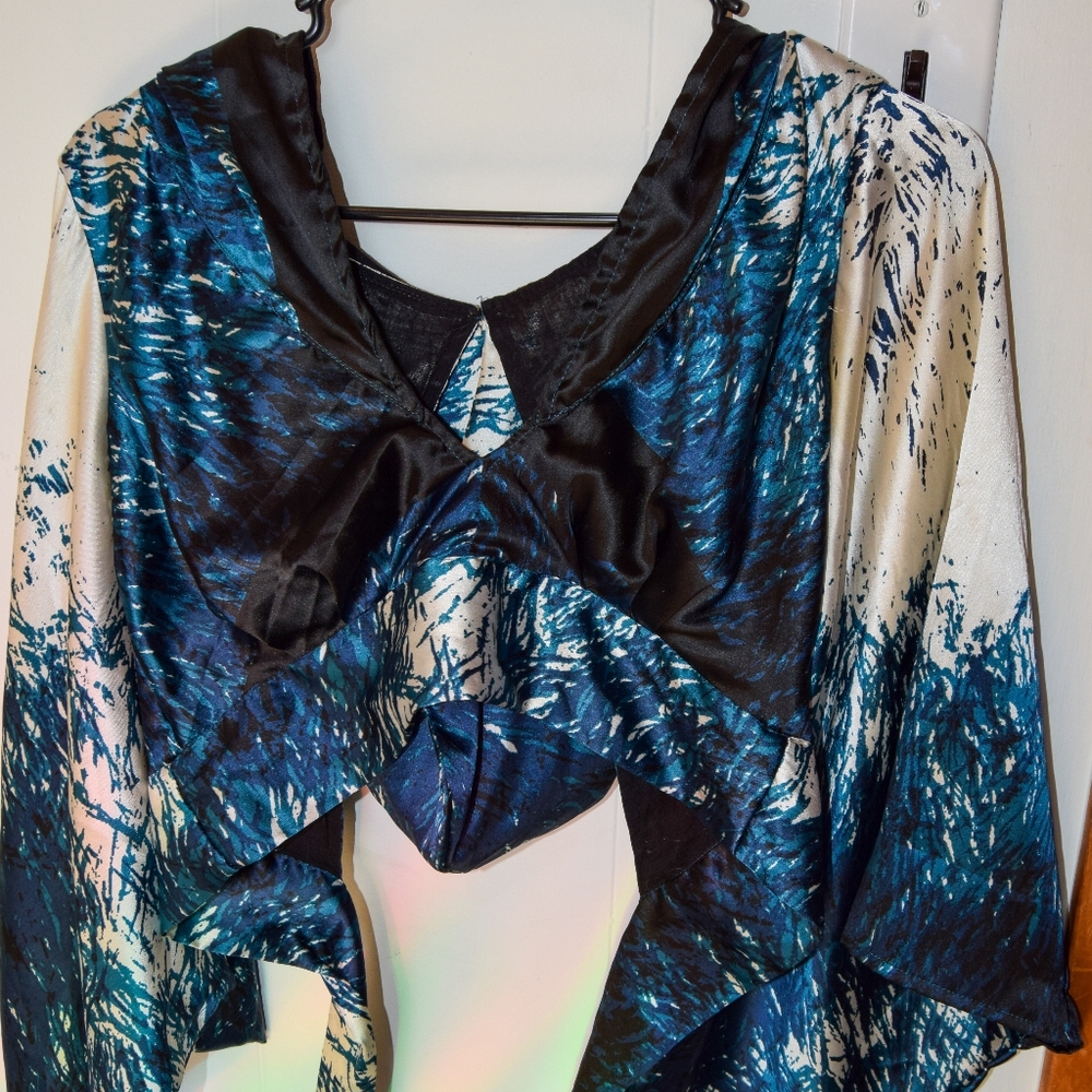 Noralina Freedom Design hooded silk shirt